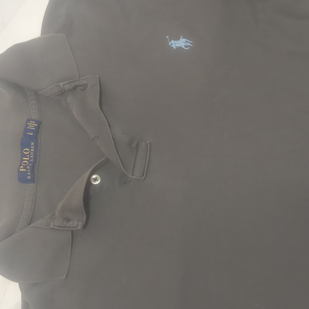 Men's vintage Ralph Lauren polo. Size large mocha colored.